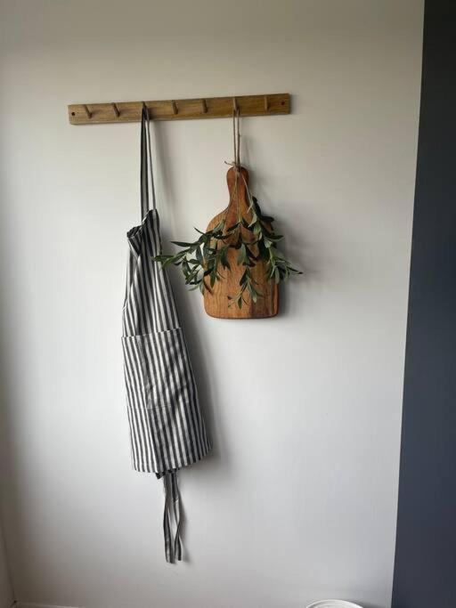 Stylish Apartment With Stunning Views Chislet エクステリア 写真